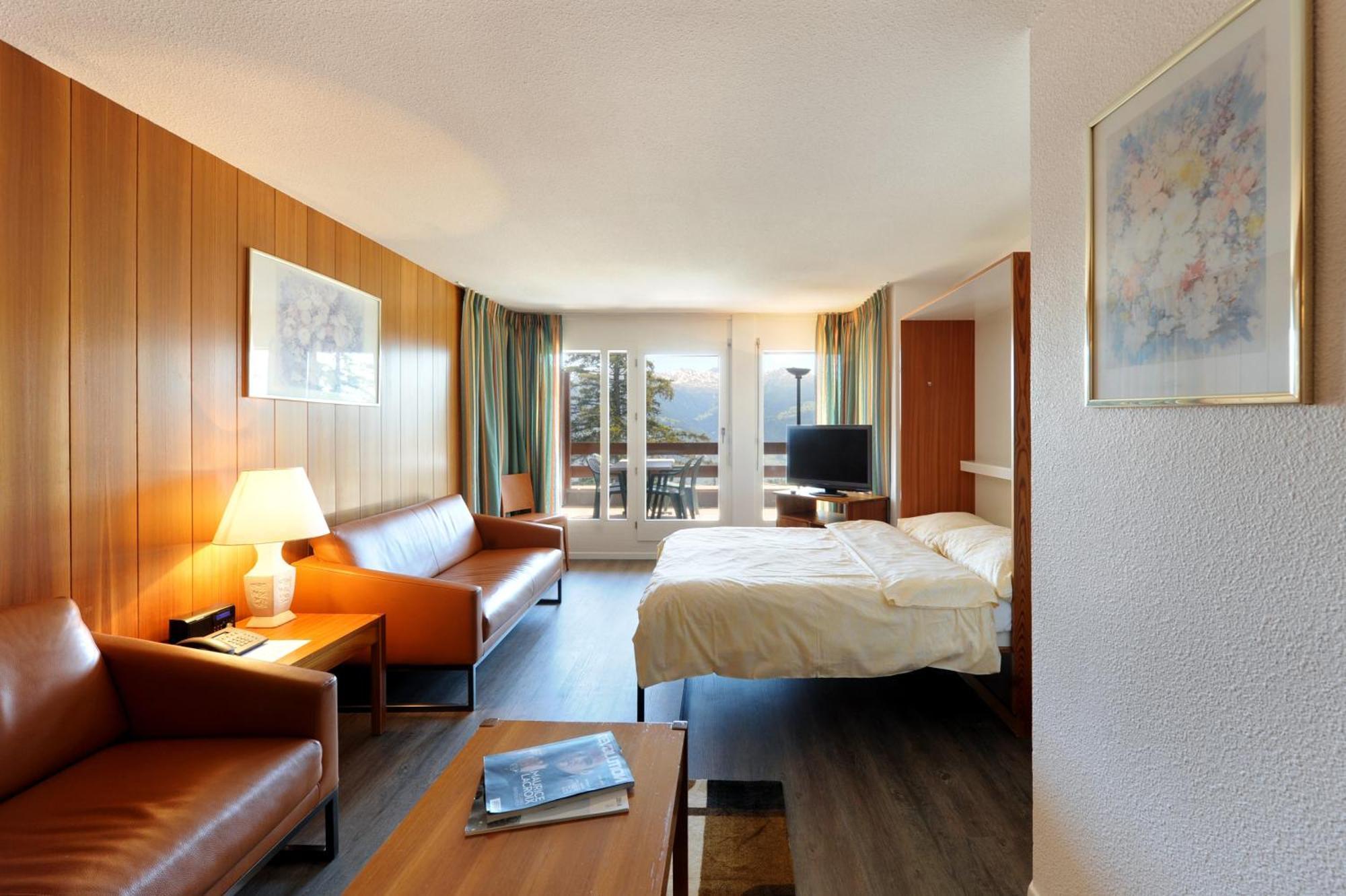 Hotel Helvetia Intergolf Crans-Montana Eksteriør billede