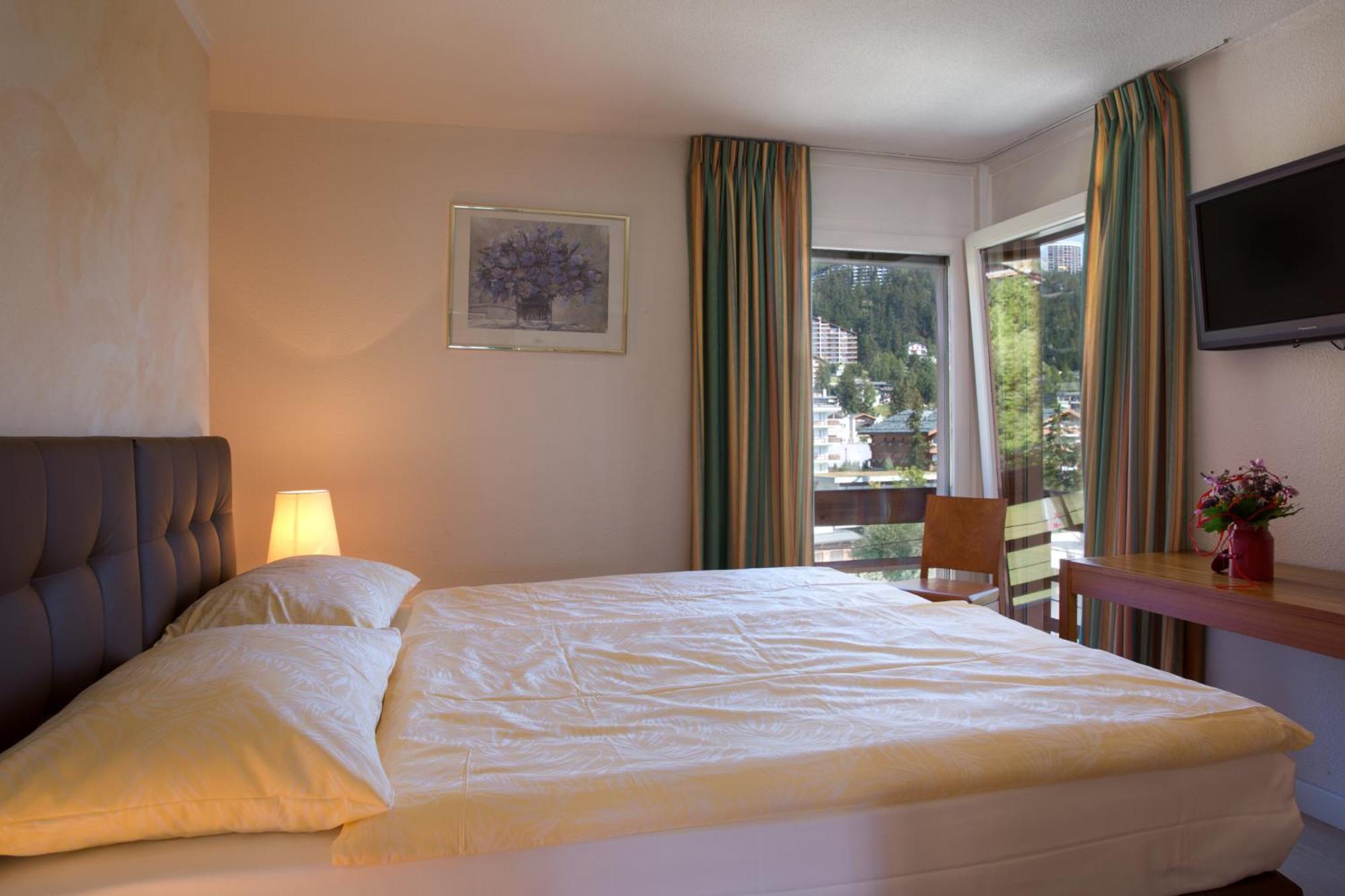 Hotel Helvetia Intergolf Crans-Montana Eksteriør billede