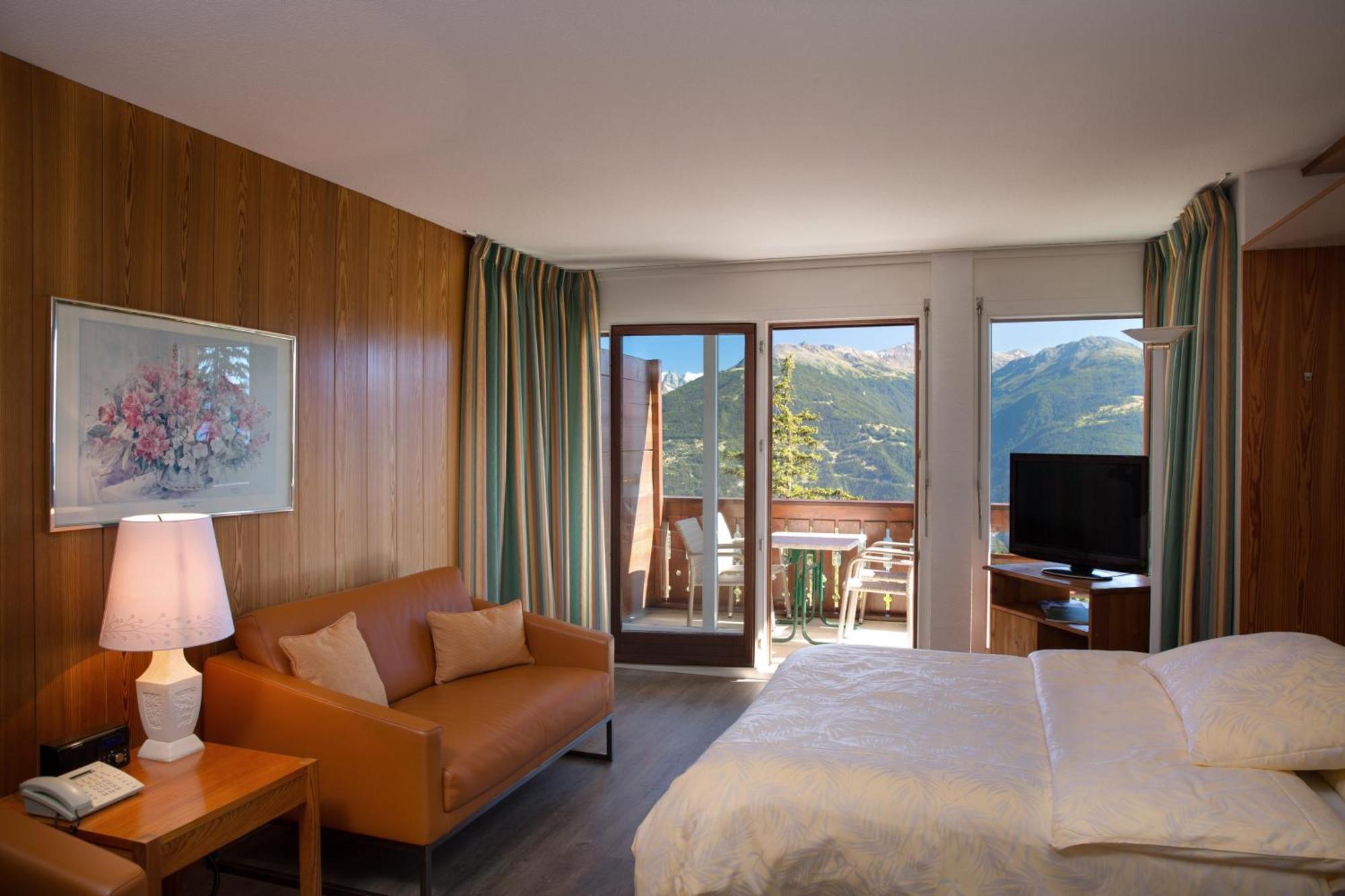 Hotel Helvetia Intergolf Crans-Montana Eksteriør billede
