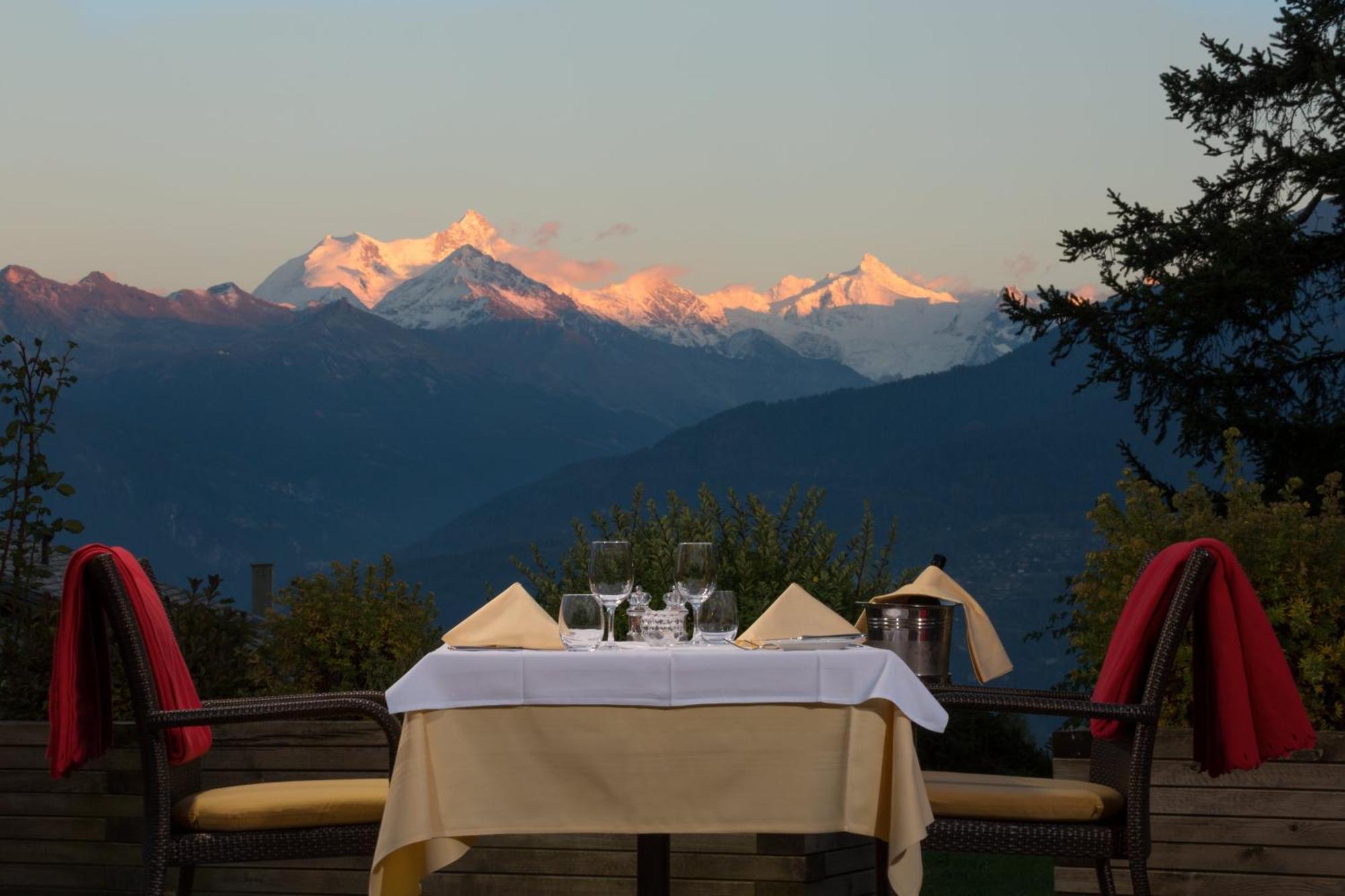 Hotel Helvetia Intergolf Crans-Montana Eksteriør billede