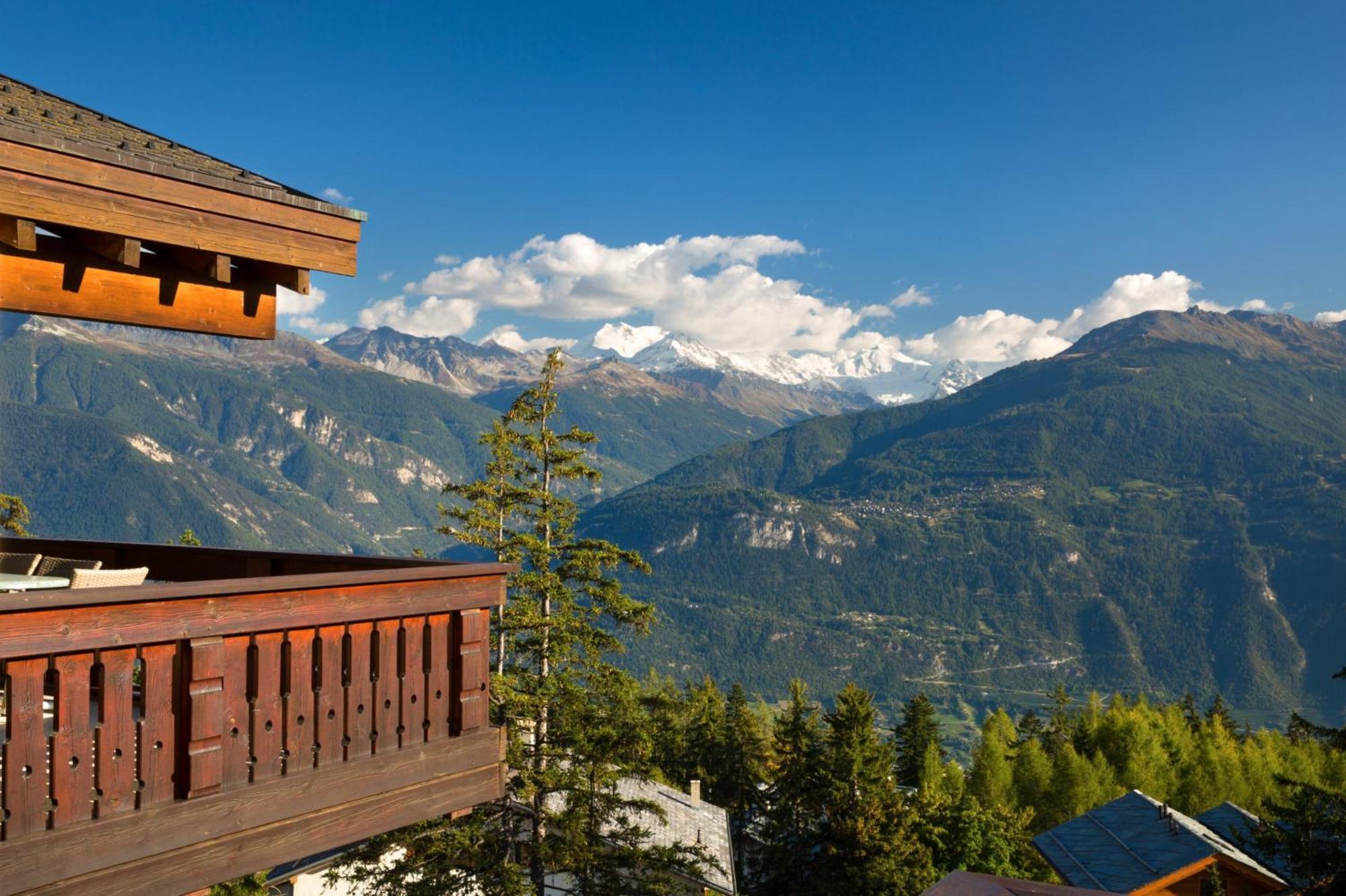 Hotel Helvetia Intergolf Crans-Montana Eksteriør billede